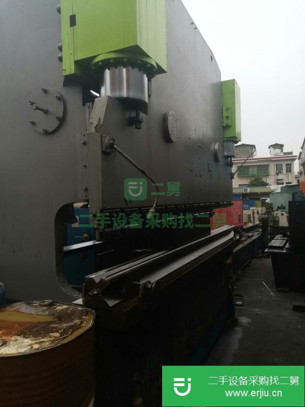 出售各型號。二手剪板機(jī),折彎機(jī)