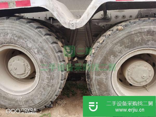轉讓急售17年豪沃攪拌車 后八輪  大14方 380馬力 國五
