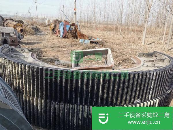 轉(zhuǎn)讓出售3.2m×13m球磨機(jī)