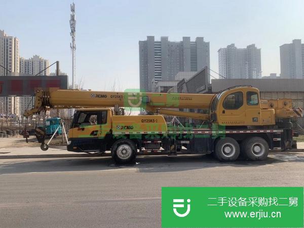 徐工13年25噸吊車出售