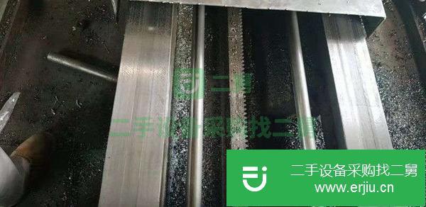 出售漢川鏜床611C/4，