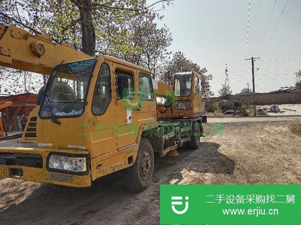 轉(zhuǎn)讓徐工12噸吊車一臺