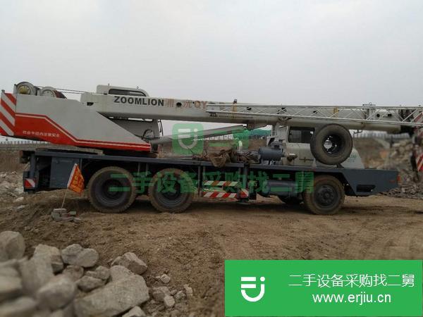 出售07年中聯12噸吊車