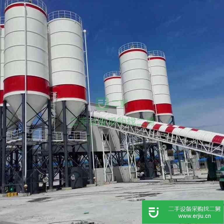 出售二手九成新攪拌站。