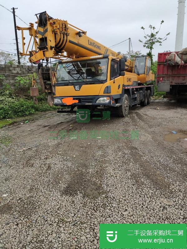 轉讓17年國五的25噸柳工5節臂吊車