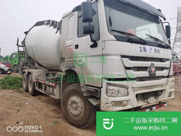 轉讓急售17年豪沃攪拌車 后八輪  大14方 380馬力 國五