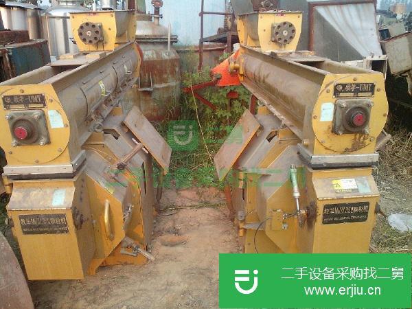出售二手寵物飼料顆粒機，二手牛羊飼料顆粒機、魚飼料加工設備顆粒機