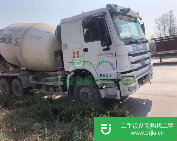 出售14年國四大12方攪拌罐車。