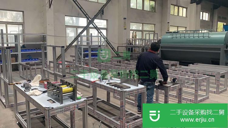 出售二手的全自動口罩出片機高速一次性口罩切片機平面口罩切裁布機現貨