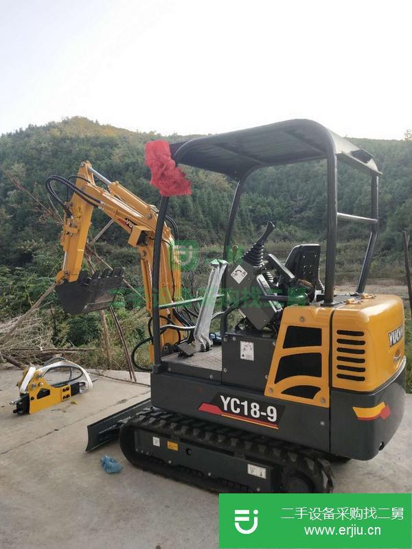 轉(zhuǎn)讓二手小松挖掘機(jī)。