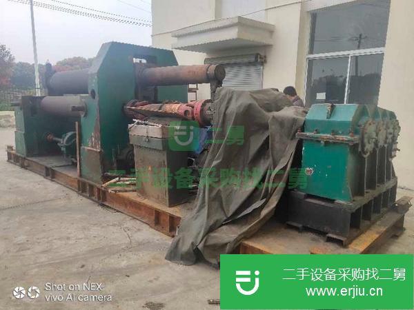 出售45個厚的卷板機。下輥可調。接電能用