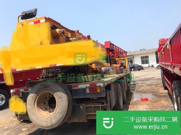 轉讓有一臺11年11月份的三一20噸吊車
