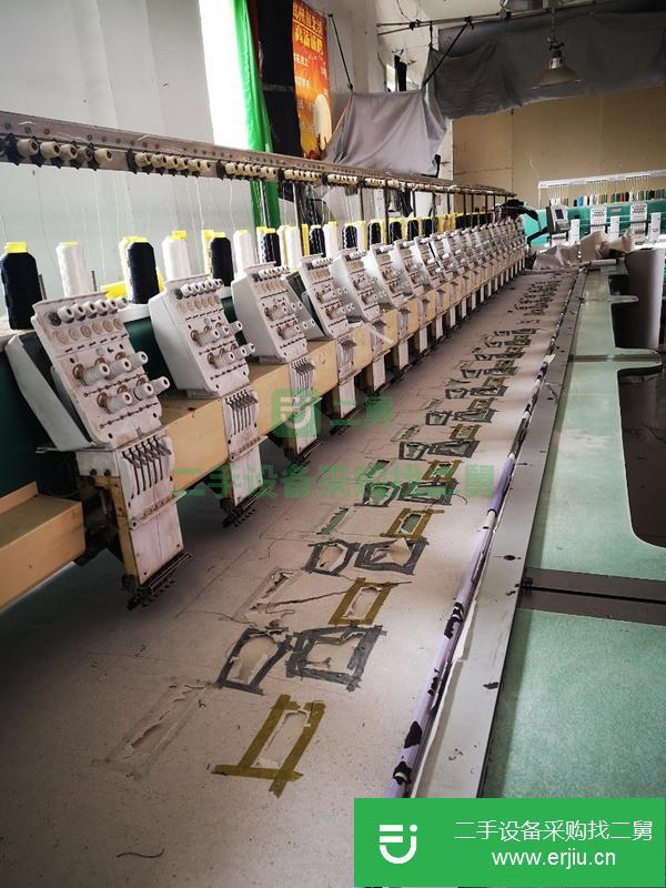 低價出售二手的生產中繡花機