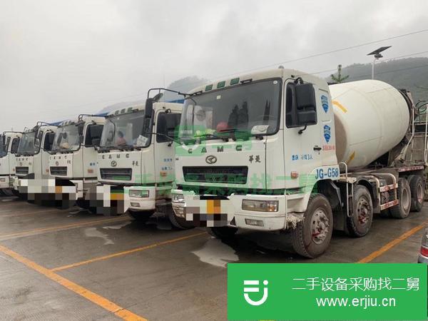 轉(zhuǎn)讓處理17年國五華菱四橋10方攪拌車