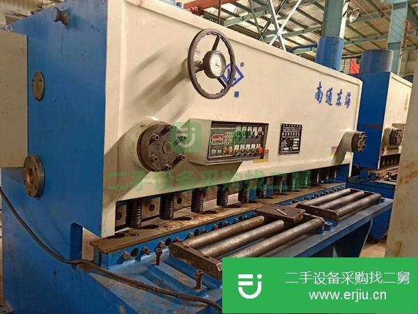轉(zhuǎn)讓20/2500閘式剪板機(jī)