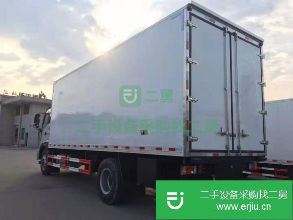 低價(jià)轉(zhuǎn)讓國五福田瑞沃  6.8米  冷藏車