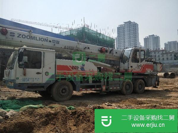 出售11年6月份中聯25v5吊車一臺