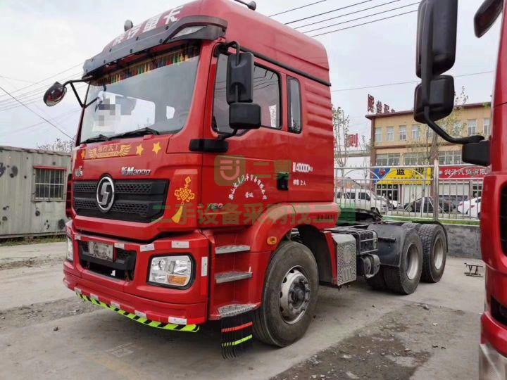 出售德龍新M3000牽引車，17年6月，430馬力，濰柴發(fā)動(dòng)機(jī)，
