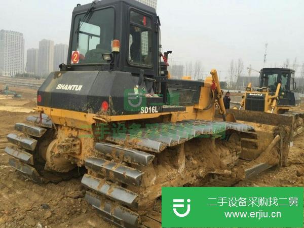 SD16、22、32二手推土機(jī)出售