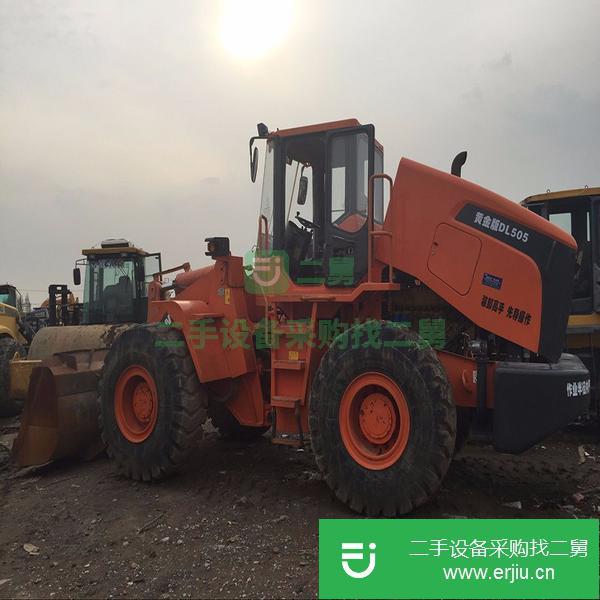 低價出售二手裝載機30,50,二手鏟車,免費運輸!