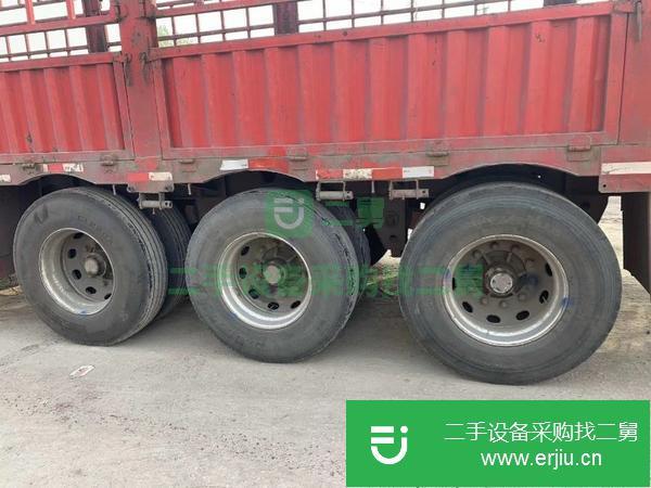 出售二手陜汽德龍X3000牽引車頭國五雙驅帶液緩可分期