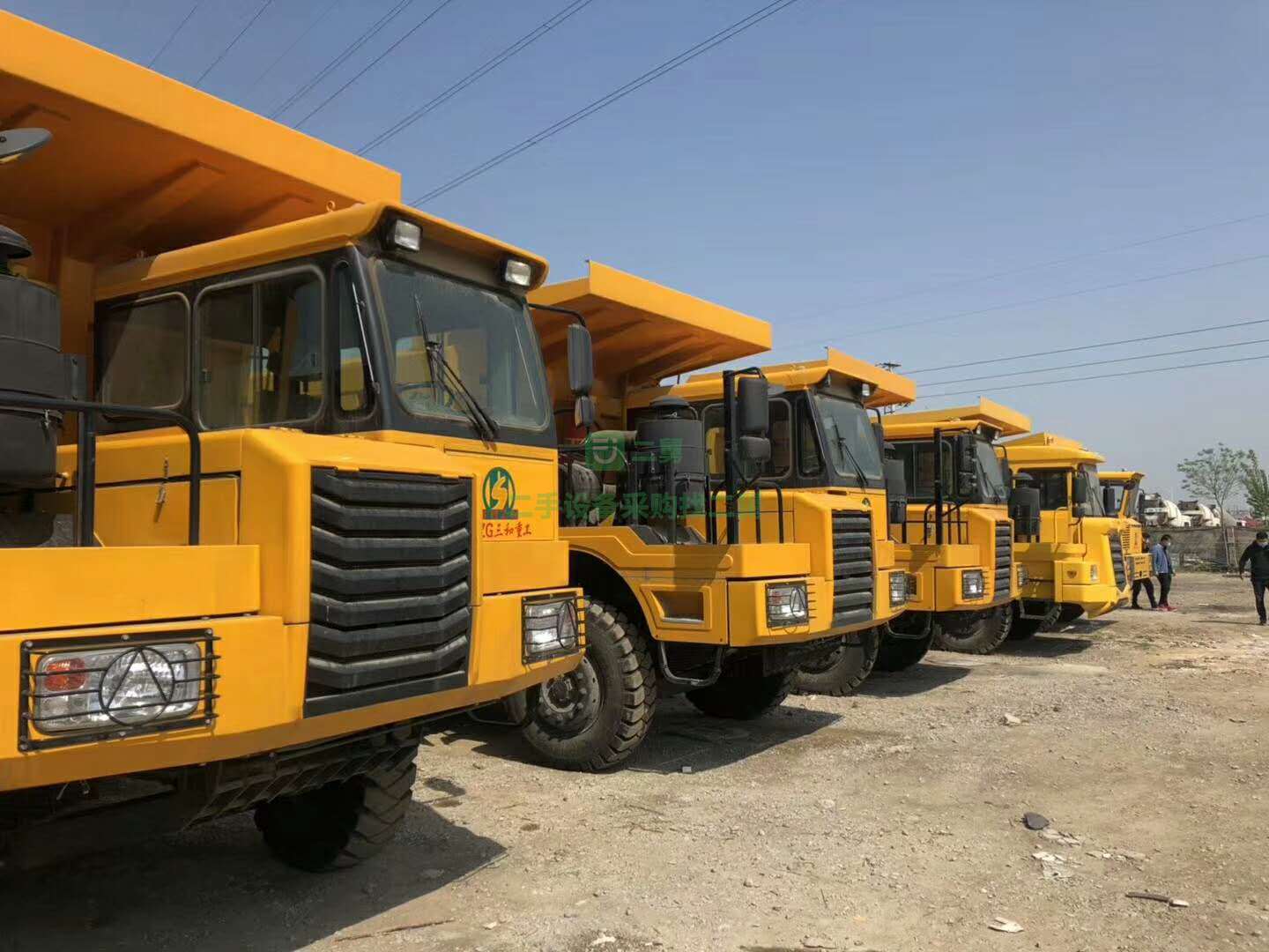 出售17年庫存寬體70礦專用礦上自卸車出售