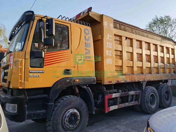出售18年新金剛自卸車380馬力