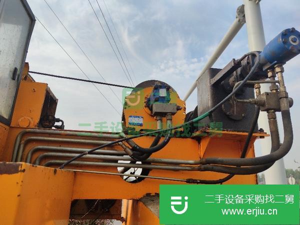 轉(zhuǎn)讓四通八噸吊車