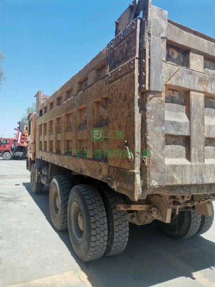 出售二手陜汽德龍F3000土方車