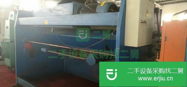 轉(zhuǎn)讓處理九成新2.5米剪12個(gè)厚的剪板機(jī)