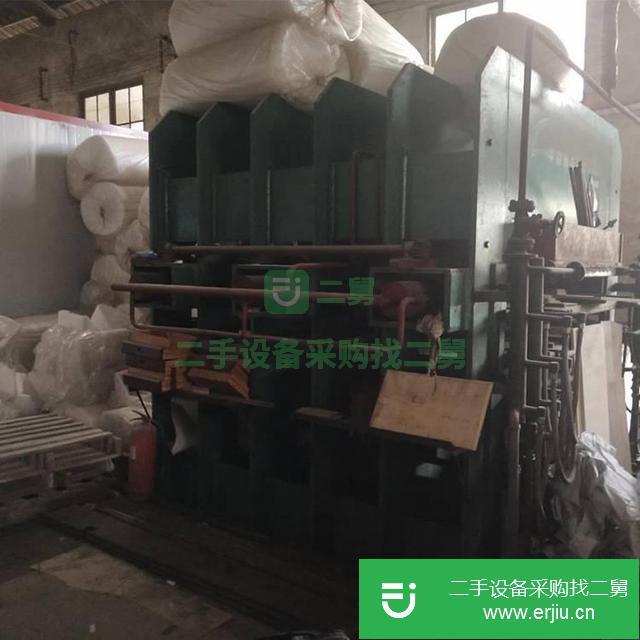 轉讓出售二手竹地板熱壓機