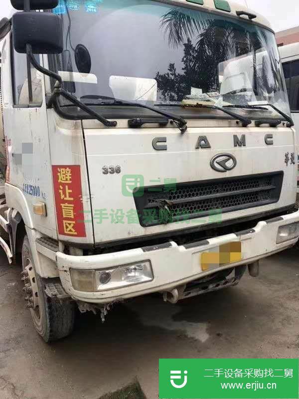 轉讓13年12月華菱大12方攪拌車5臺，濰柴發動機，價格合適。