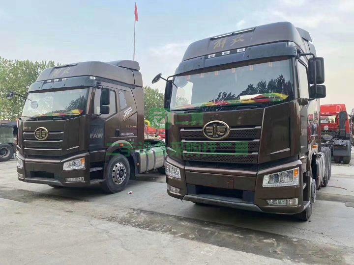 出售牽引車一汽解放J6P460馬力