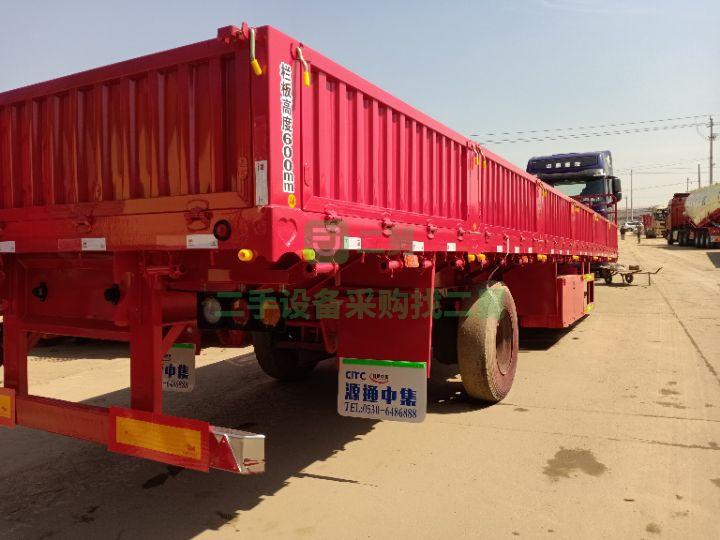 出售13米標箱半掛車