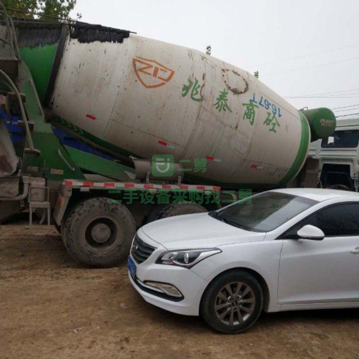 出售德龍攪拌車輕量化18年國五