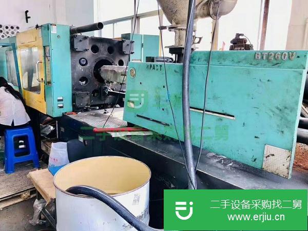 轉(zhuǎn)讓工廠博創(chuàng)200噸260噸320噸380噸480噸650噸注塑機(jī)