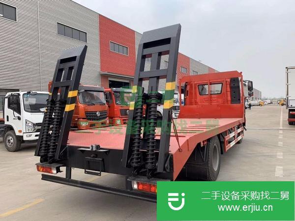 出售二手的九成新的東風齊星后八輪平板運輸車