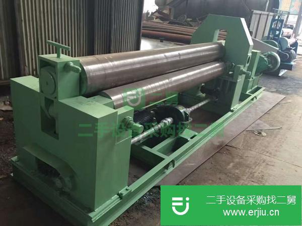 轉(zhuǎn)讓出售現(xiàn)貨實(shí)心圓鋼W11-16*2200機(jī)械自動(dòng)卷板機(jī)數(shù)臺(tái)