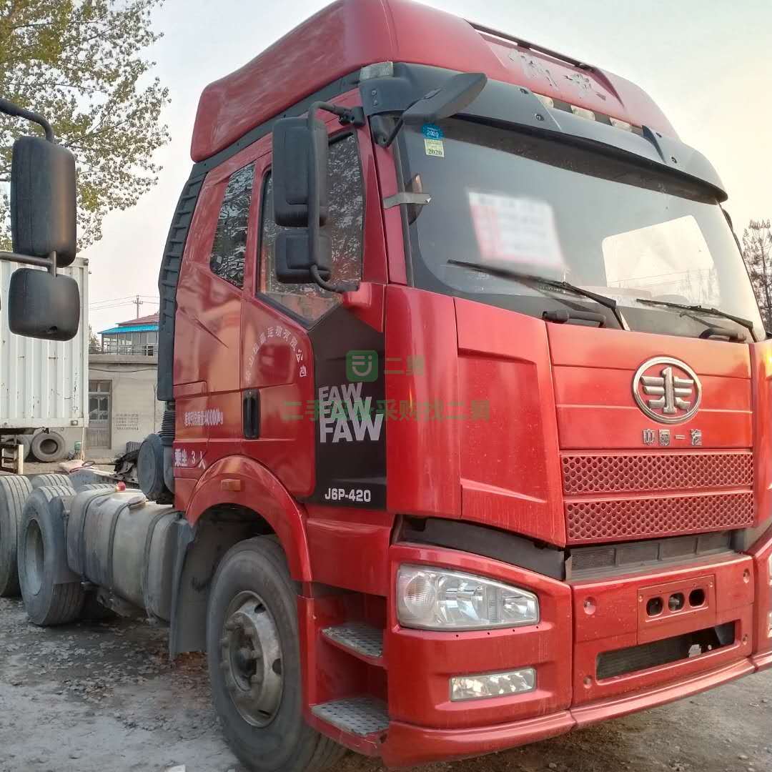 出售17年國五解放牽引車，J6.420馬力
