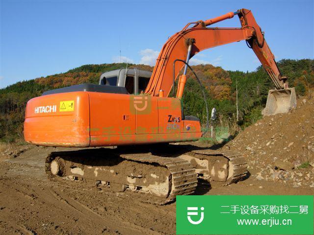 出售二手九成新挖掘機(jī)。