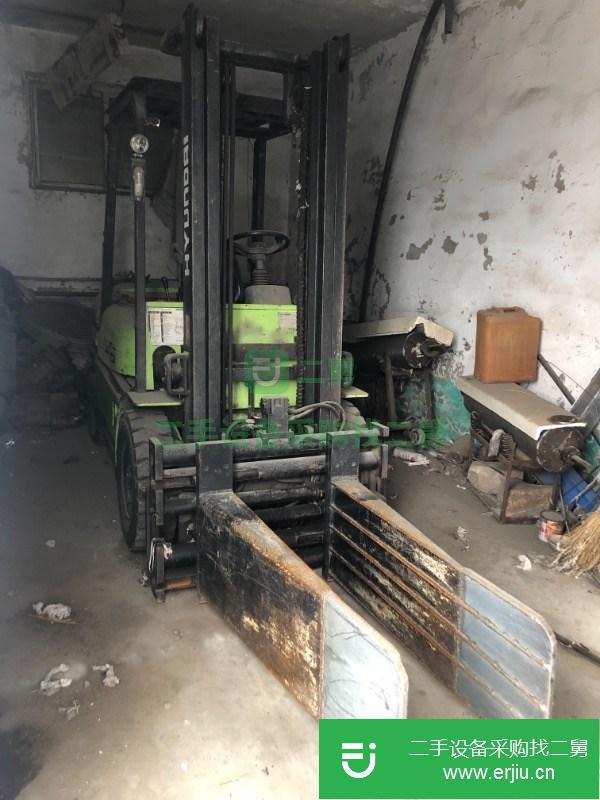 出售二手八成新兩噸叉車
