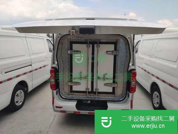 出售二手的高品質面包式瓜果蔬菜冷藏車