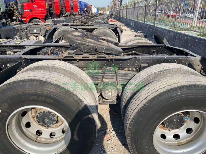急售德龍新M3000牽引車375馬力國五排放