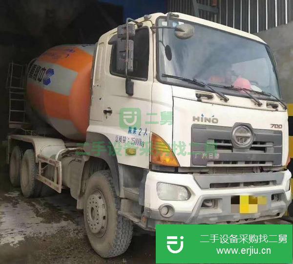轉讓中聯廣汽日野700大10方攪拌車。