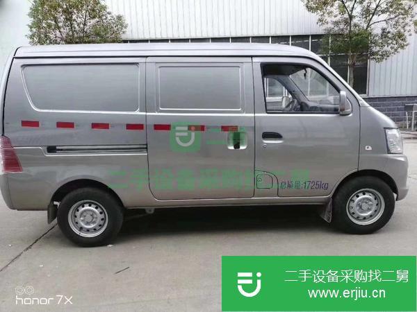 高品質(zhì)國六面包冷鏈冷凍冷藏車出售