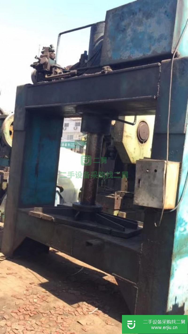 轉讓出售二手300噸框架油壓機