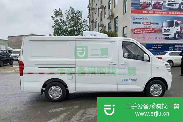 出售二手的九成新及以上的面包式冷藏車