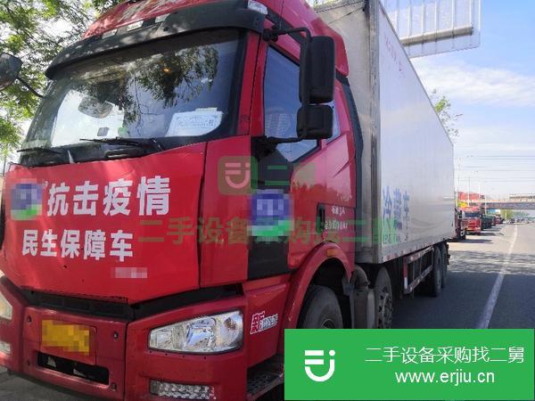 出售15年4月解放勾六冷藏車