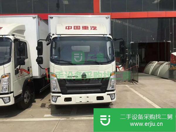 轉讓二手的九成新的重汽豪沃冷藏車
