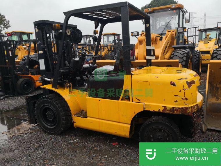 轉(zhuǎn)讓9成新二手合力叉車